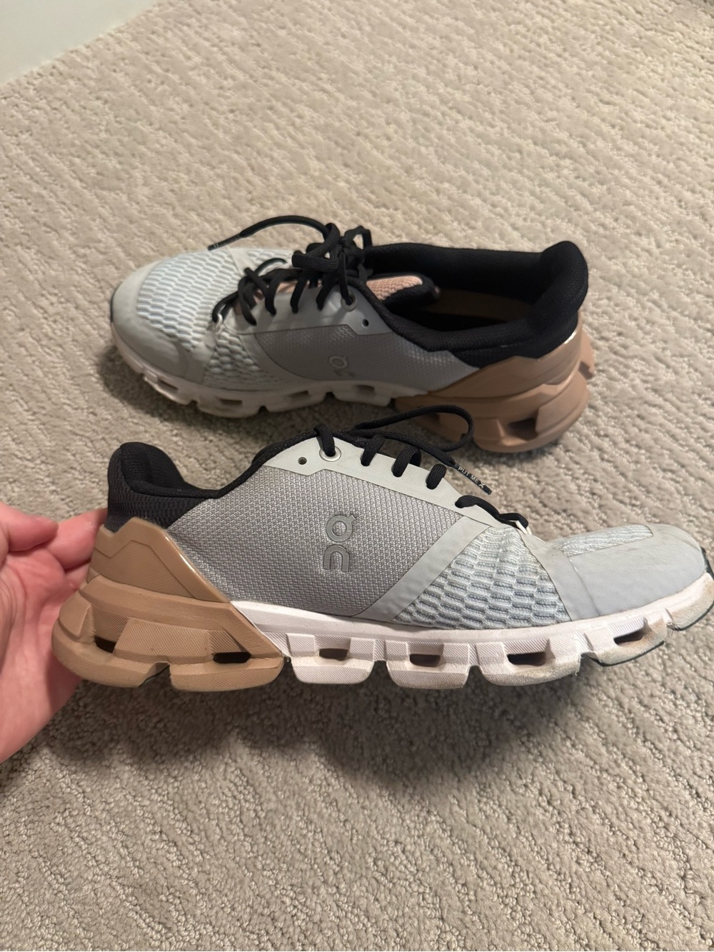 On Running Cloud Women Running Shoes — Light Gray & Maroon